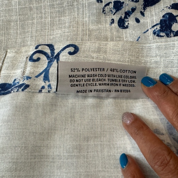 NWOT Common Thread grey and blue shower curtain. - Picture 4 of 4